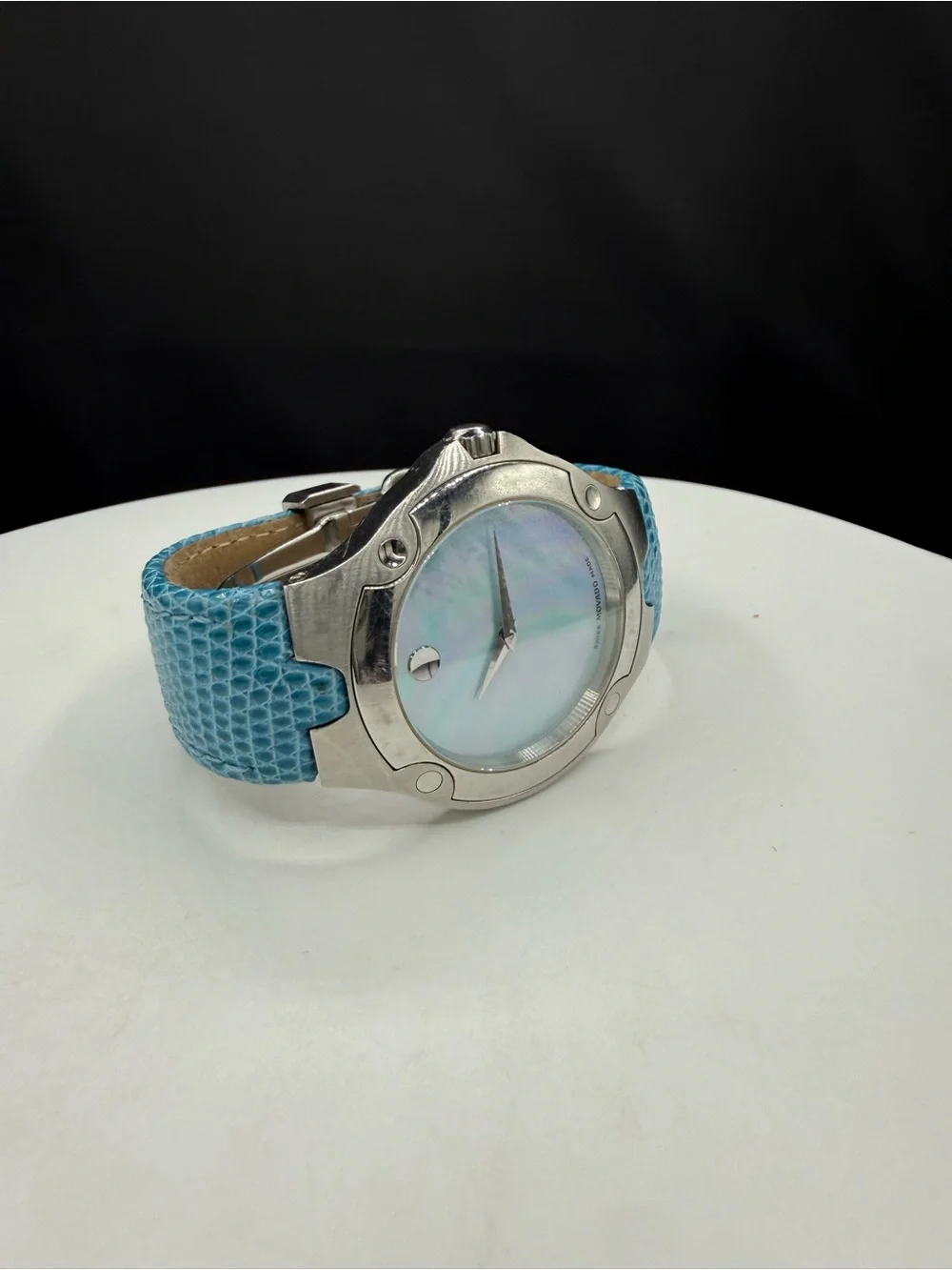 Movado SE Unisex Mother of Pearl Dial Factory Lizard Strap Watch